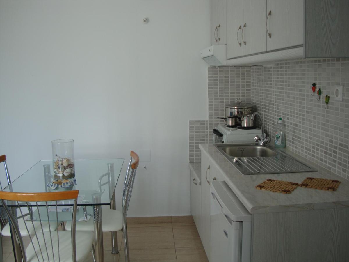 Moschoula Studios Plaka Plaka  Екстер'єр фото